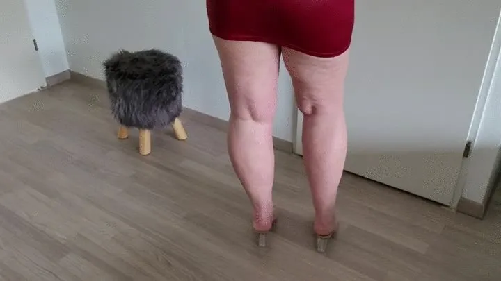 Ass Showing Tapping and upskirting For Mr BOYN