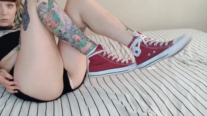 CONVERSE SNEAKER AND ASS WORSHIP