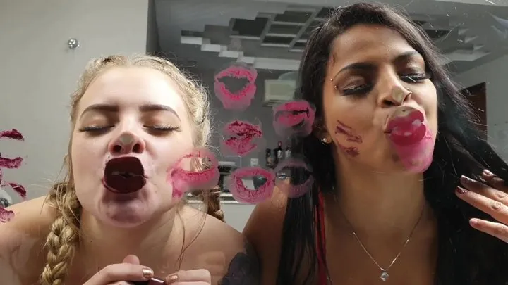 WHO KISSES THE GLASS BETTER? - VOL #77 - TOP GIRL RAQUEL AND THAMIRES - NEW MR AUG 2020 - CLIP 2