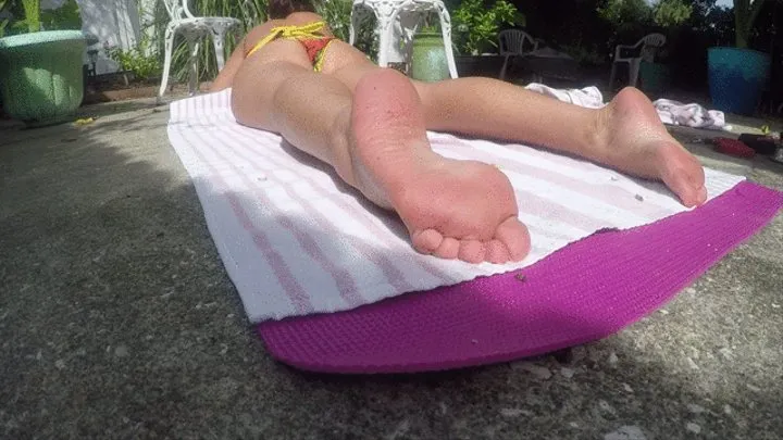 SUmmer time Tanning Butty View and SOft soles in your face Full Video