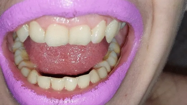 sexy teeth tour - liliac lipstick edition