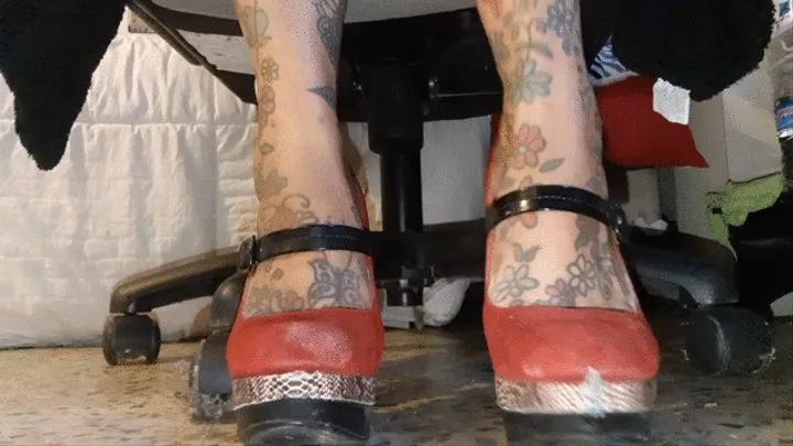 Giantess Lola Traps a tiny man she shrunk on her High Heeled Shoes and walks around