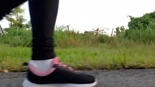 Giantess Latina Milf Lola Walk with me foot cam Black & pink Sneakers