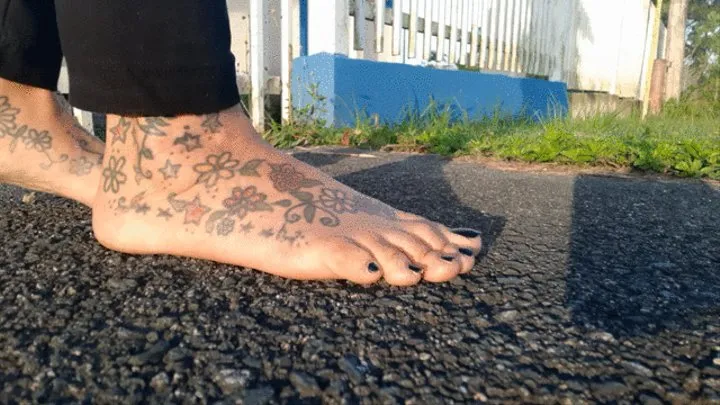 Latina Milf Giantess Lola taking a Barefoot walk on a hot summer day Foot Fetish Fun