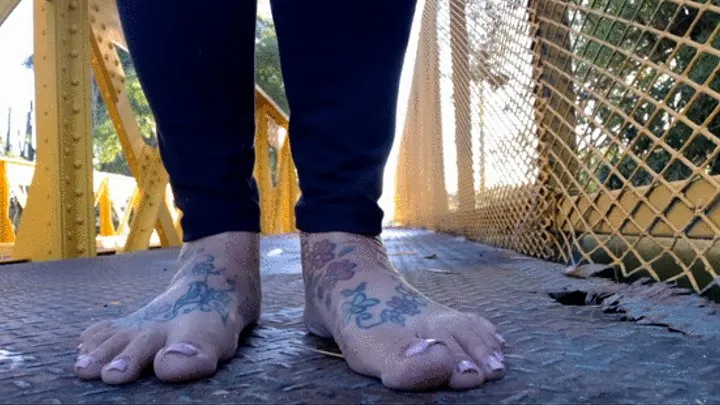 Giantess Lolas take a walk with me outside Dirty Barefeet Play Stopping along the way to wait for you i wiggle my toes and pose my feet while you are tiny and try hopelessly to keep up