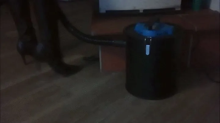 Lady2deluxe Vacuuming in black Boots with the Ash Cleaner