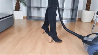 Overknee Boots Shoeplay and Vacuuming