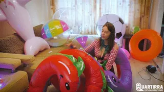 Q171 Ava and Leya inflate ALL TOYS!