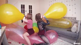 Q573 Ava and Kira blows two 25'' balloons to burst