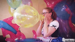 Q700 Derpy unties 6 helium 14'' Unicorn balloons and blows them to pop