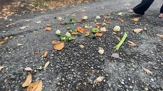 Soooo sexy flip flops flatten veggies and act out what they would do to my member