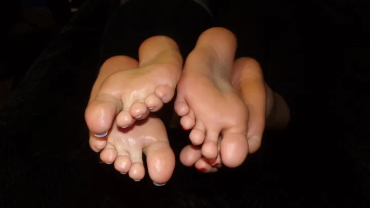 Cum on Davina's Sole featuring Turkish Soles Goddess