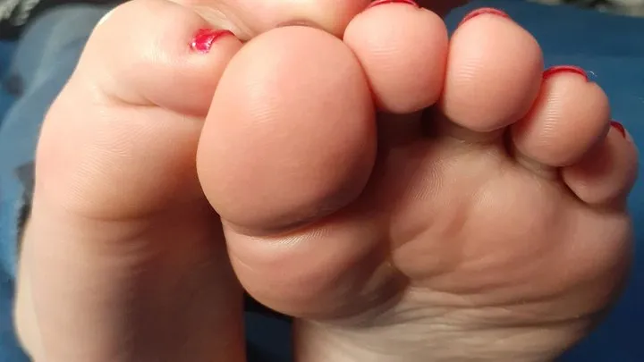 Macy's Toes Covered in Cum 4