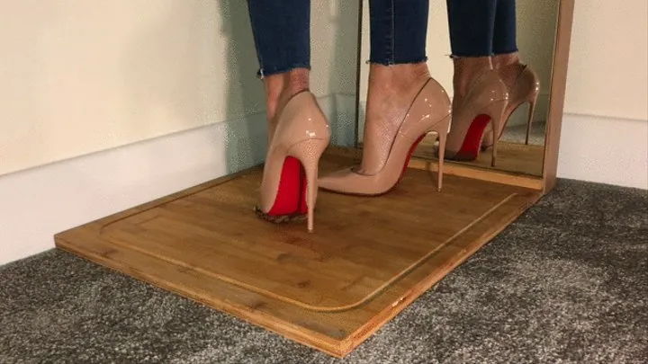 Chocolate Cake Crush in Christian Louboutin's Nude So Kate Patent Courts