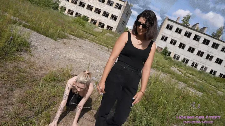 JANE and BETTY - Swim in the puddle and eat the dirt, pig!