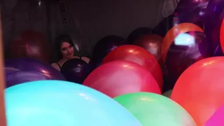 Completely Filling My Bedroom With Balloons - Part 5