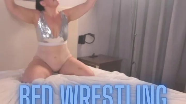 Bed Wrestle Against R at a Content Party