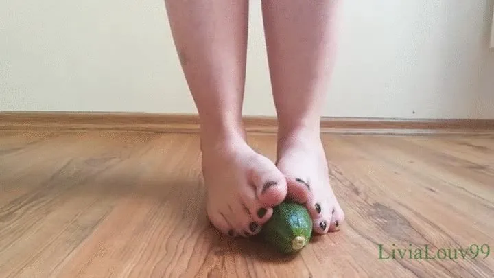 Barefoot zucchini crush