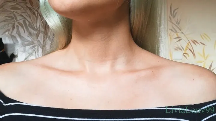 Showing off my collarbone