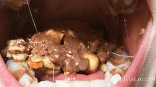 Chewing chocolate with nuts