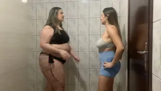 BBW CONTROL PRINCESS WITH FARTS By BRITNEY HUNTER AND BRUNA GALLI CAM BY ALINE