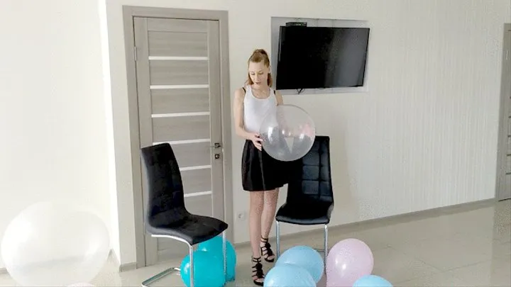 Nastya and a transparent balloon