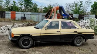 Nastya is practicing shaking an old Mercedes before making a custom video