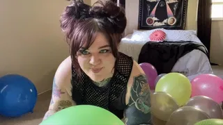 Bbw balloon riding & popping