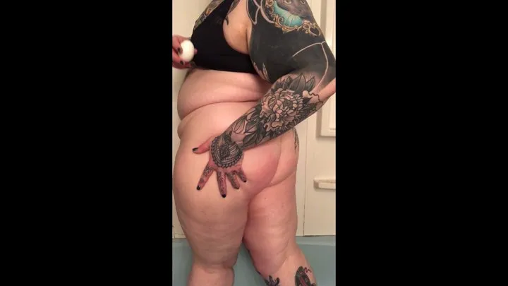 Bbw big ass egg crush