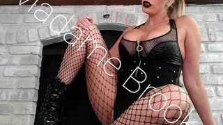 Nikki Brooks - Taboo Fishnet Slut