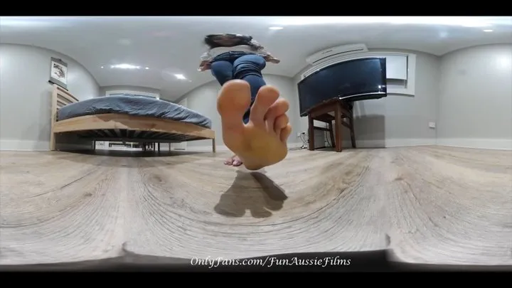 VR Giantess Feet and Ass Crush