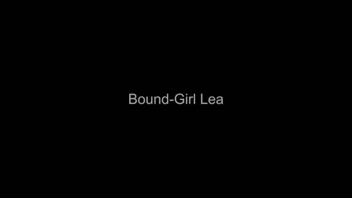 Lea - at home