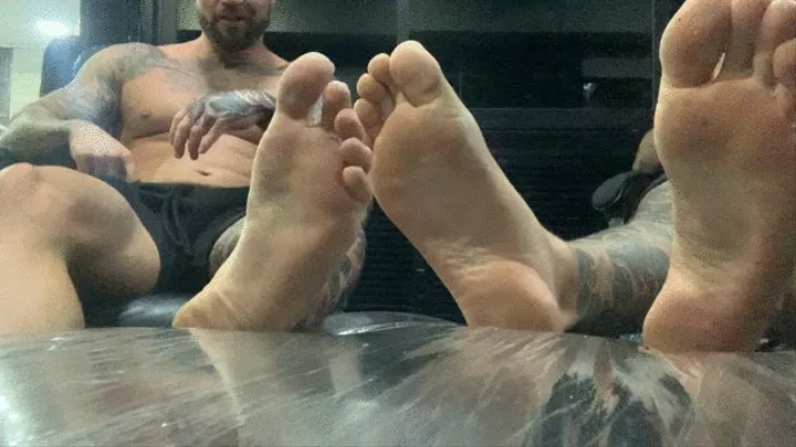 My Aussie Friends Big Stinky Feet first time on camera