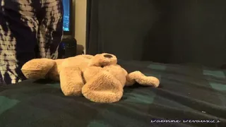 Giantess Daphne Devaux21 Unaware plus Ass Smother, Grind Shrunken Bear Ex-Boyfriend (full length 4 clips combine)