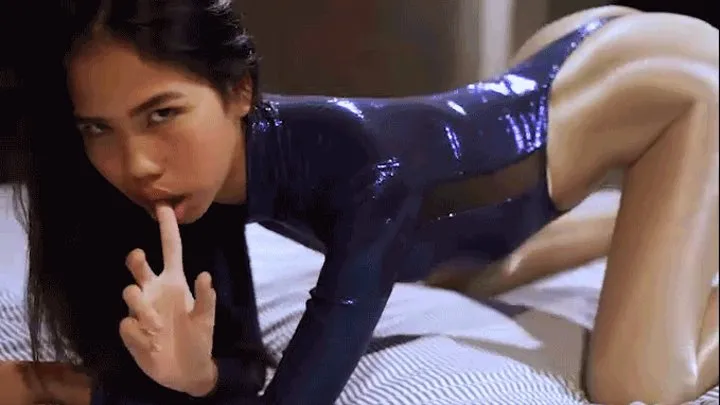 Asianspandexsluts - Japanese Teen Maiko in Blue nylon inlay leotard and Tan Shiny Pantyhose