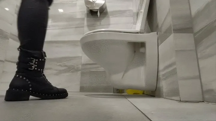 Sexy leather boots & pants in quick toilet