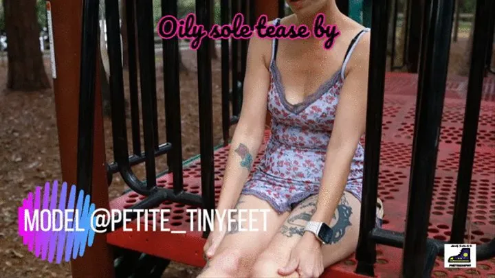 Petite Feet Oily sole tease