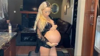 Sexy Pregnant Belly Fetish And Bloom JOE