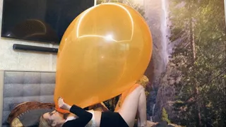 Lilu's BTP of an orange China 36'' balloon