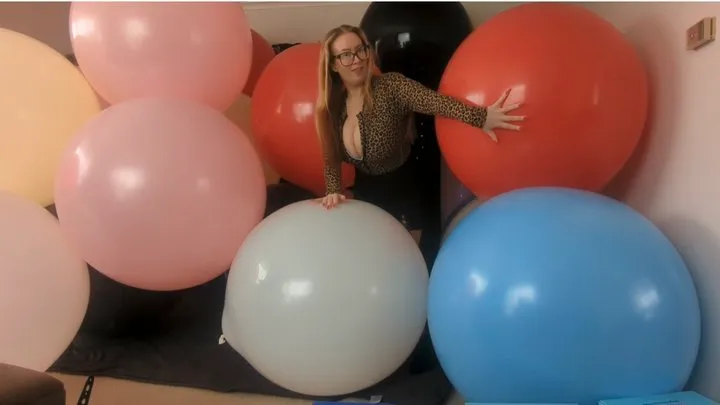 Lots Of Big Balloons