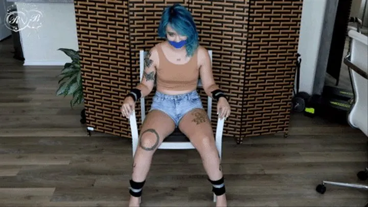 Chey vs The Iso Chair One Wrap PVC