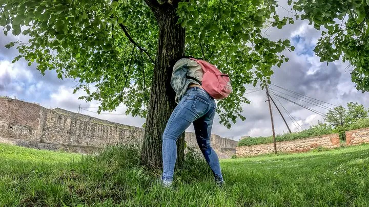 EvaB Wetting her Jeans in the Park