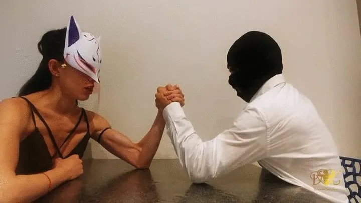 Ginevra - The Hottest Armwrestling Ever
