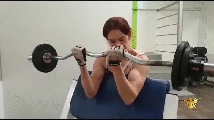 Vicky - Unreal Biceps at the Gym