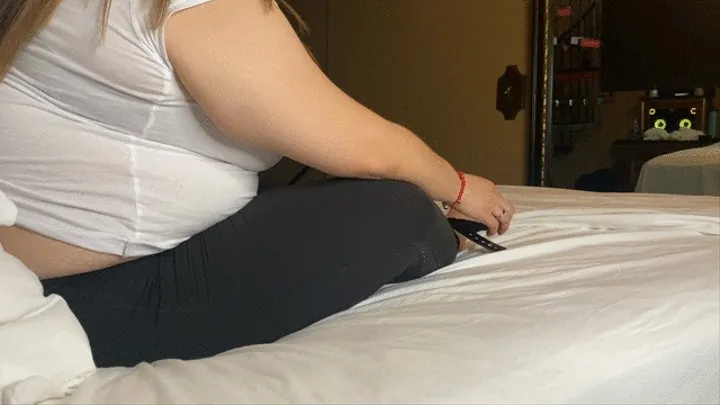 BBW foot worship