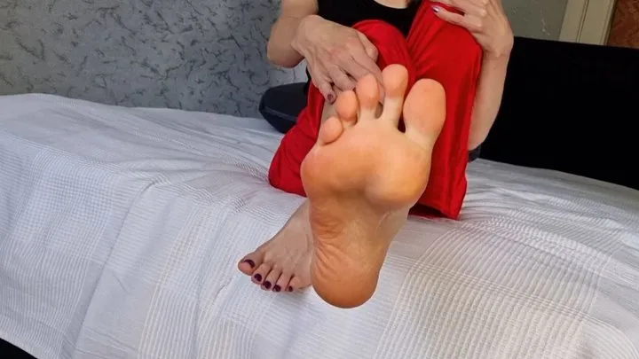 Dayly soles tease