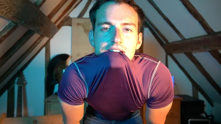 TSHIRT BITING PULLING TEASE MUSCLE FLEX