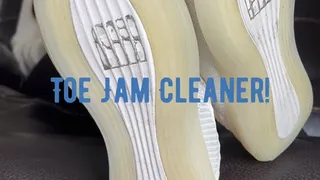 Toe Jam Cleaner