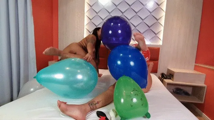 TWO VOLUPTUOUS FRIENDS VERY HORNY FOR BALLOONS -- BY MORENA ROSA & SOPHIA FABER - NEW KC 2020 - CLIP 3