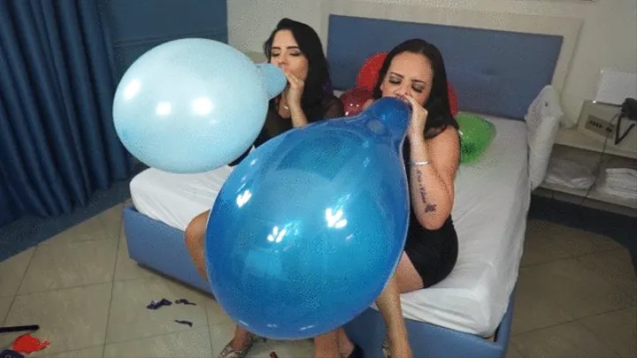 WILD KISSES WITH VERY HORNY IN BALLONS -- BY ADRIANA FULLER & THAY FLORES - CLIP 4